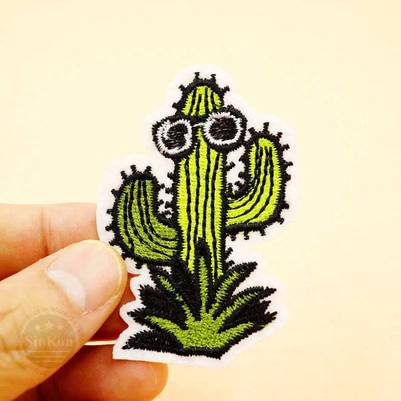 

Cactus (Size:6.0x4.0cm) Cartoon Badges DIY Embroidery Patch Applique Clothes Clothing Sewing Supplies Decorative Badge Patches