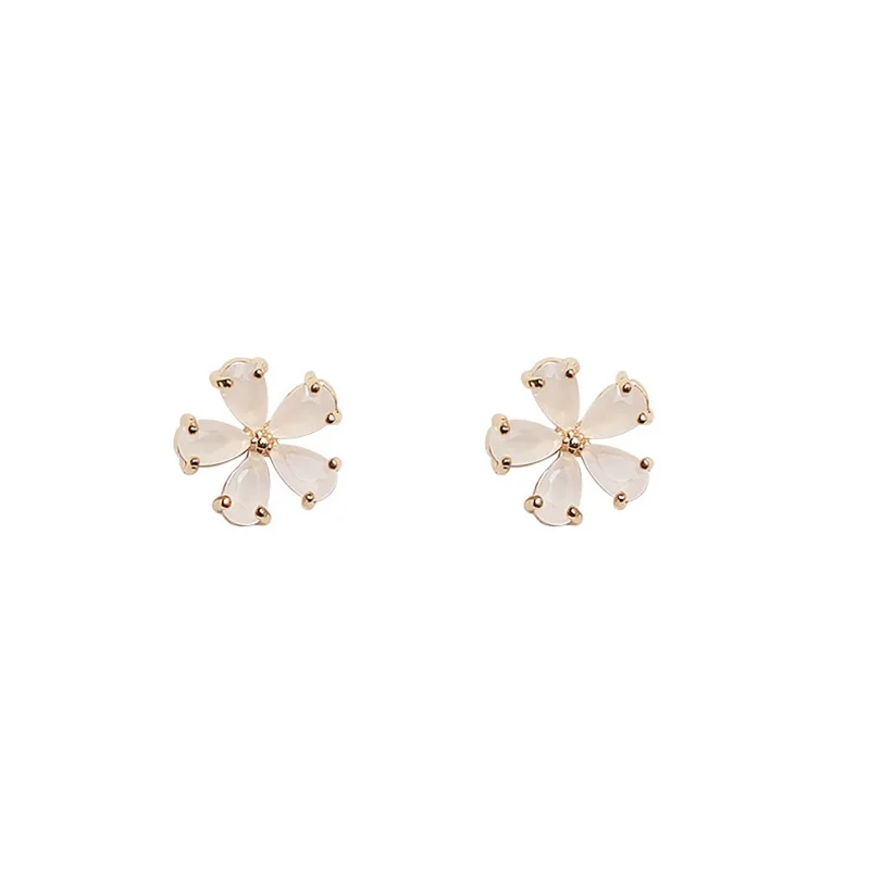 

S925 Korean earrings Sweet mini flower earrings Girls wind simple wild flowers exquisite zircon small earrings hot sale