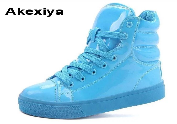 Prix pour Akexiya style superstar conception d'amants haute néon de couleur de sucrerie laqué en cuir Fluorescent bonbons fruits chaussures de sport en cuir verni Prix pour Akexiya style superstar conception d'amants haute néon de couleur de sucrerie laqué en cuir Fluorescent bonbons fruits chaussures de sport en cuir verni
