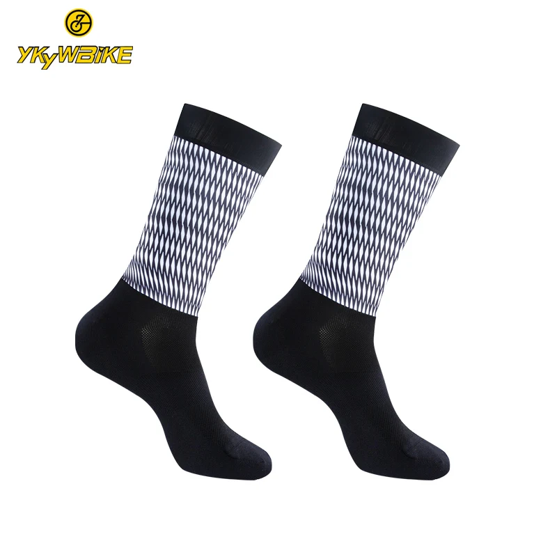

YKYWBIKE 2019 New Breathable Antifungal Anti Slip Cycling Socks Men Bike Sock Compression Bicycle Outdoor Running Sport Socks