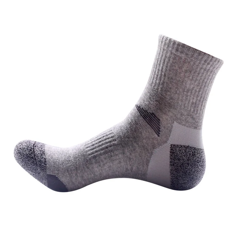 5Stitching Color Men's Socks Middle Tube Breathable Sport Socks for BasketballClimbing Hiking Anti-Bacterial Deodorant Male Socks