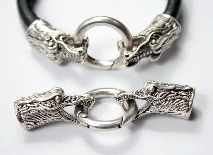 

Crocodile Clasp, 9mm/10.5mm Inner Hole Two Crocodile Heads Biting A Ring, Antique Silver