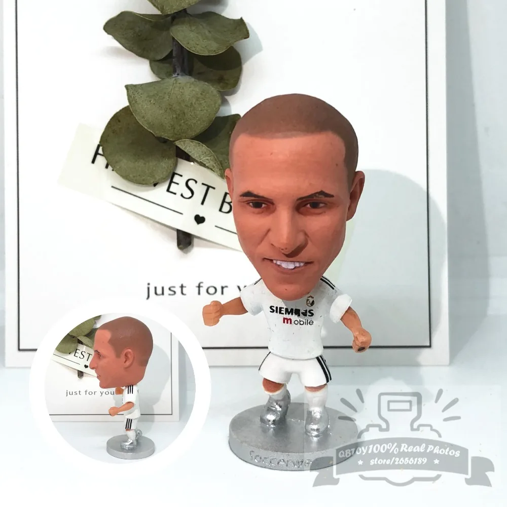 

Soccerwe dolls figurine football stars 3 Carlos Classic Movable joints resin model toy action figure dolls collectible gift