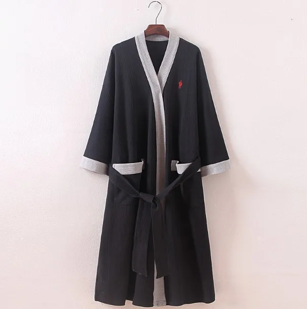 4xl bathrobe