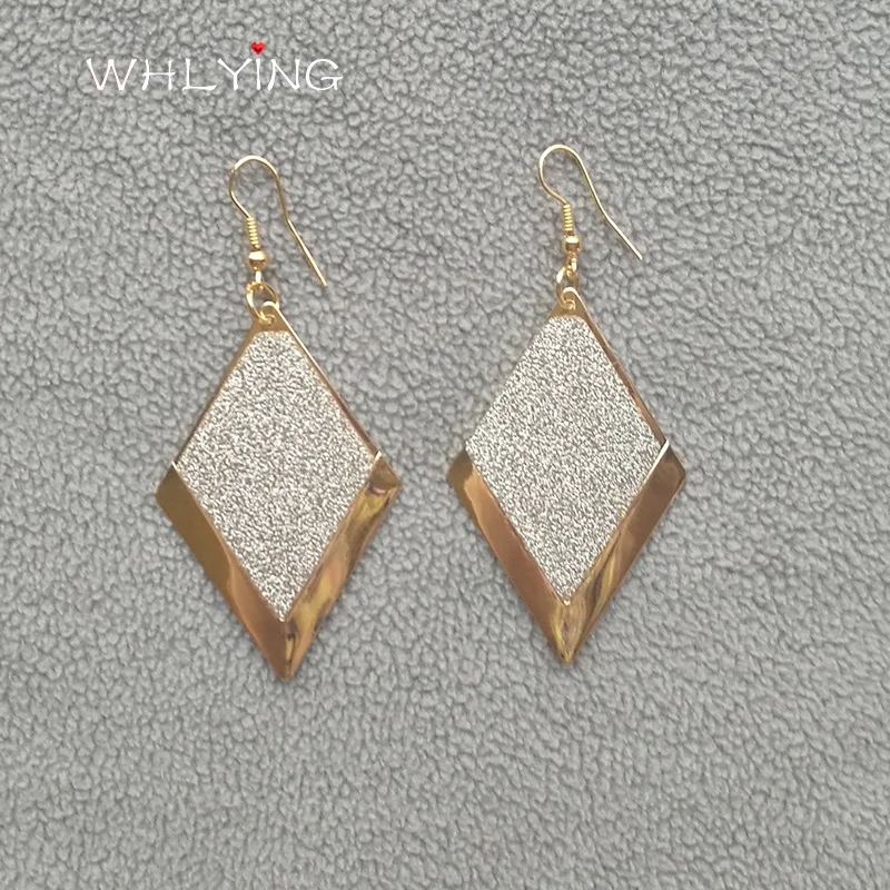

Hot New Cute Statement Fluorescence Gold Rhombus Drop Earrings Pendientes Mujer Jewelry Long Pendant Earrings Brincos for Women