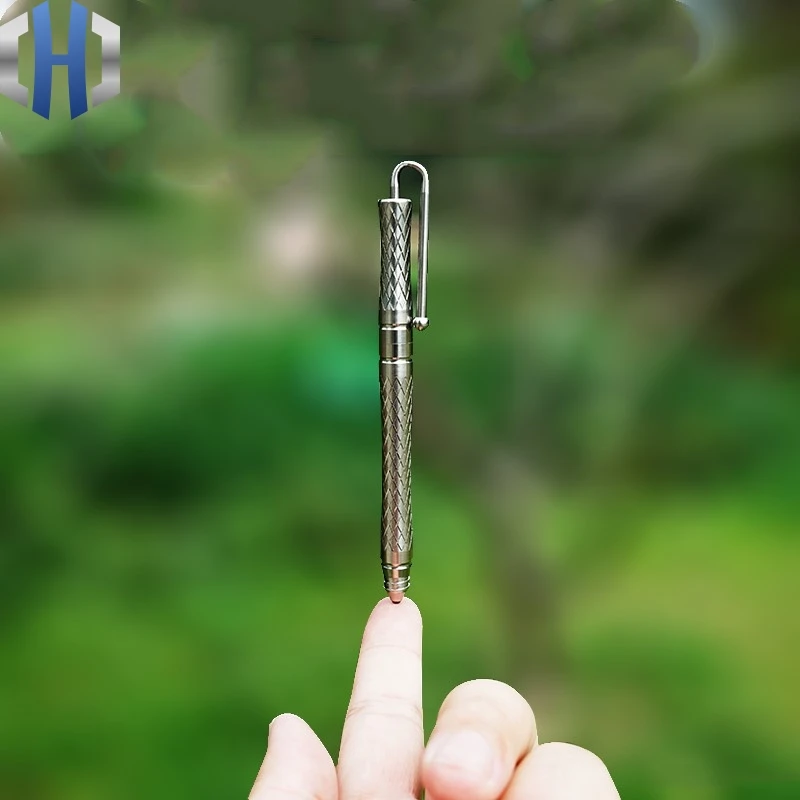 

Original Titanium Alloy Defense Pen Tactical Pen Multi-function Tool With Self-defense Broken Window Survival Portable EDC