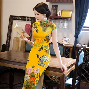

2018 New Retro Silk Cheongsam Classic Floral Print Yellow Silk Chinese Dress 4XL Roupas Feminina Elegant Long Evening Dress