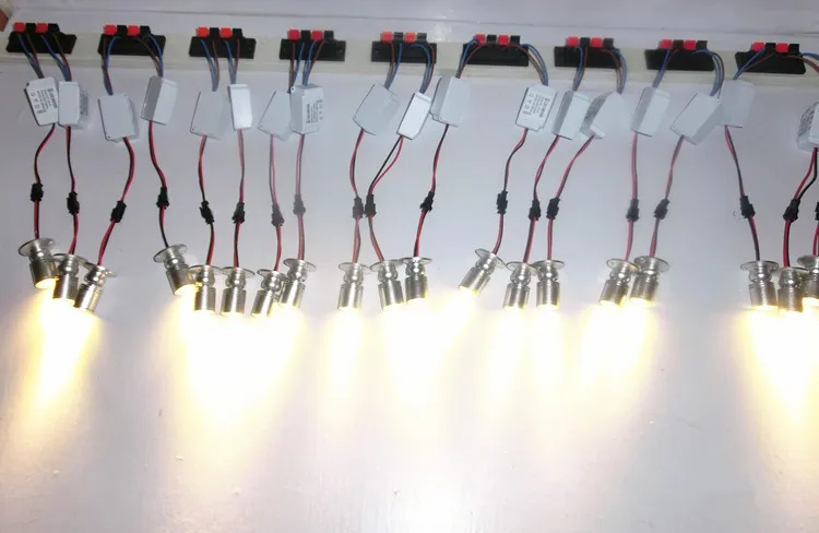 TB2v4RwoFXXXXaKXFXXXXXXXXXX_!!2543286551