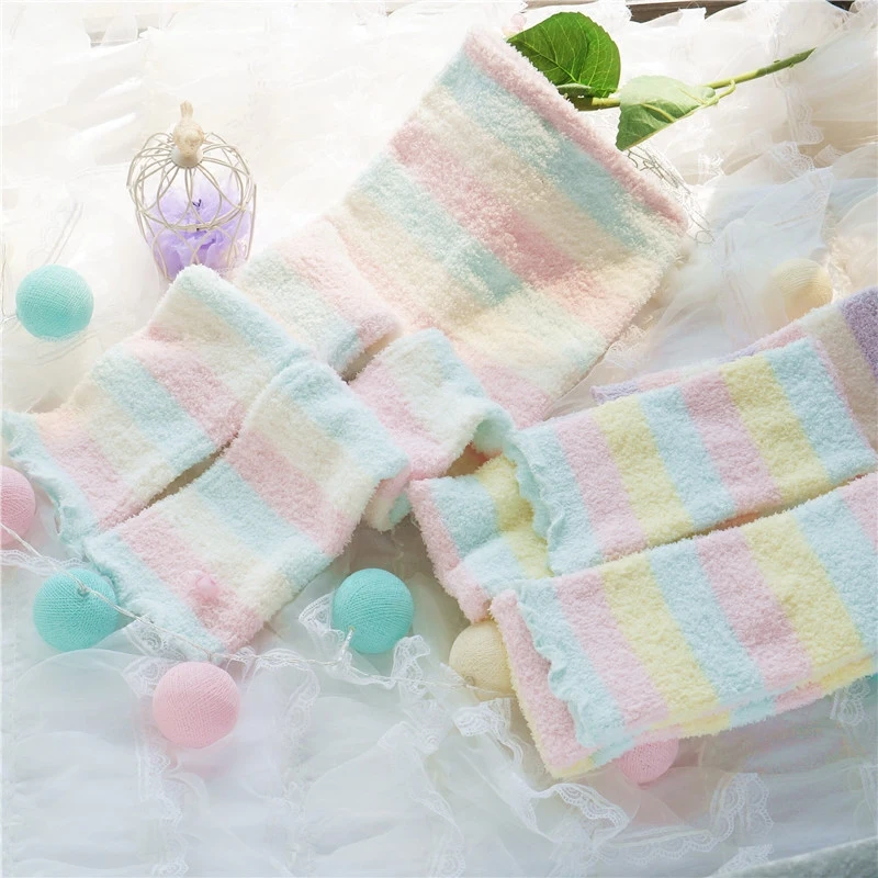 

Princess sweet lolita pantyhose Autumn and winter Japanese coral fleece ice cream color stripe warm pantyhose LKW30