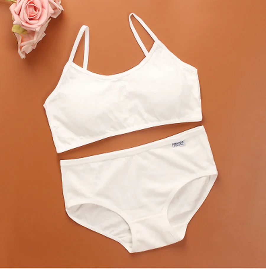 

Famli Teenage Girl Cotton Soft Training Padded Bra+panty Solid Running Sports Yoga Bra for Kids Big Girl Underwear Bra Set