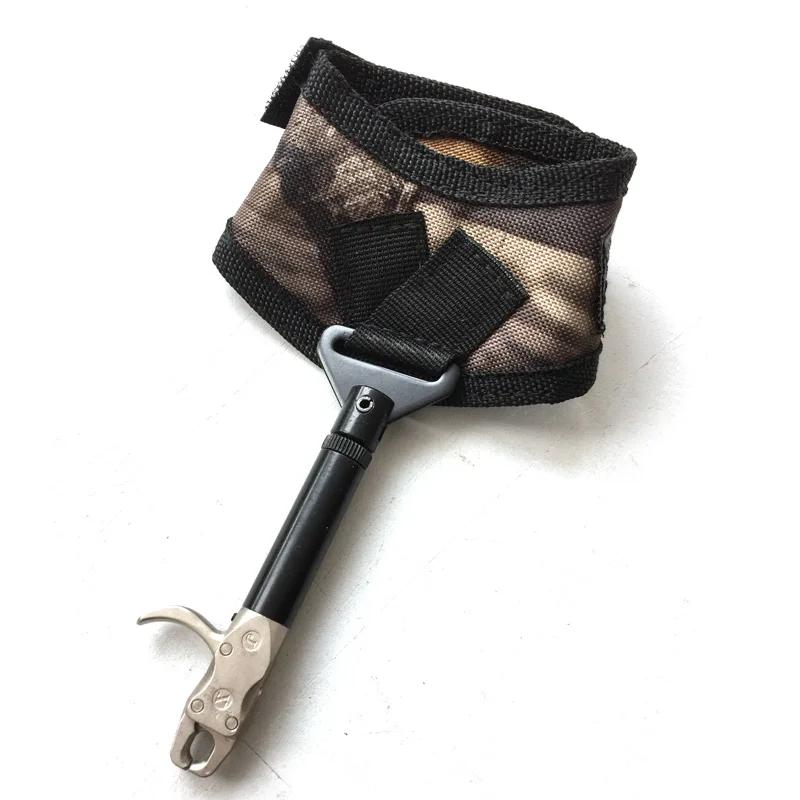 

Hunting arrow archery Accessories Bow Releases,Adjustable strap,for shooting practice with trigger wrist strap steel caliper