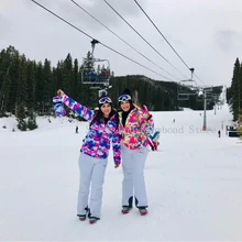 30 Дешевые камуфляжные зимние костюмы Для женщин лыжный костюм ветрозащитная Водонепроницаемая Лыжная Куртки+ bisb Штаны