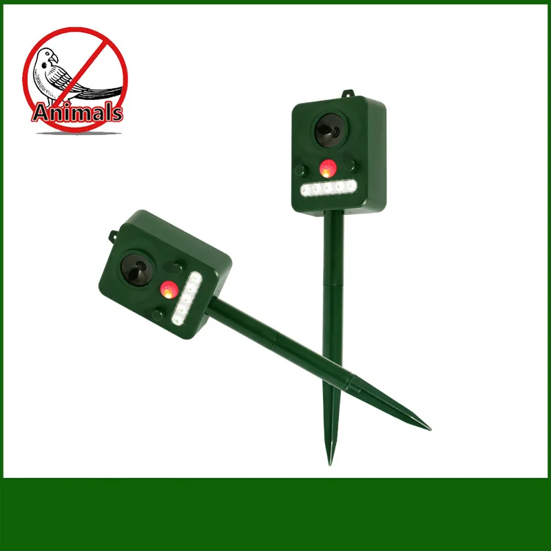 

Multi-function bird repeller - solar function, infrared light flashing animal drive, suitable for outdoor use. LF01-239