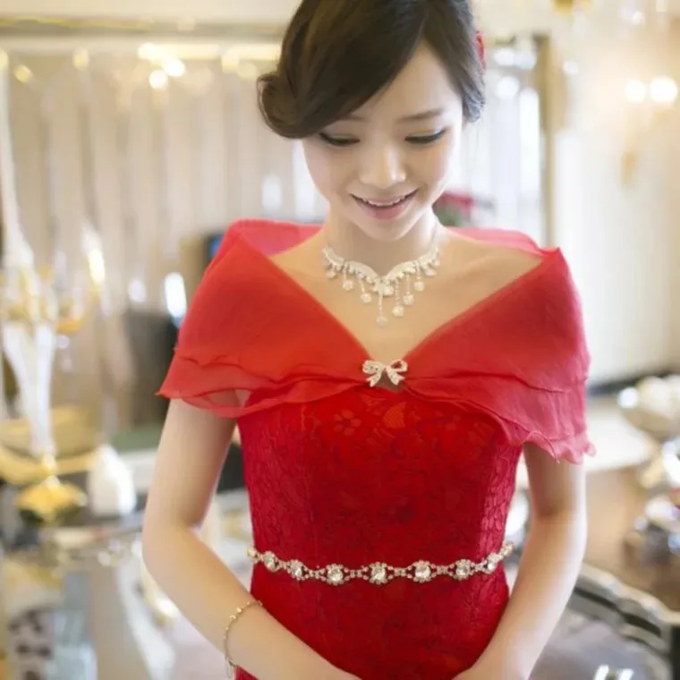 Fashion Wedding Wrap Three Layer Wedding Jacket Wraps Ruffles White Organza Women Off The Shoulder Wrap Shrug 2018