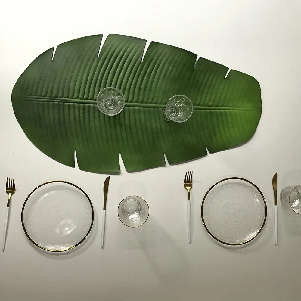 2pcs/set PVC Banana Leaf Table Mat Placemat Simulation Plant Desktop Decoration