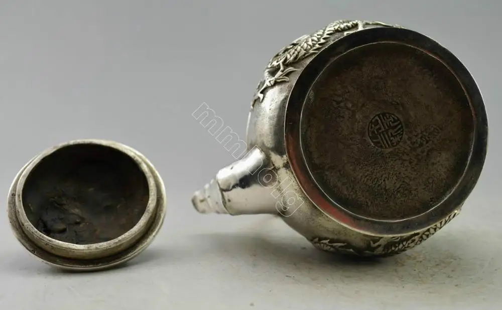 Collectible Decor Old Handwork Miao Silver Carved Dragon Bamboo TeaPot