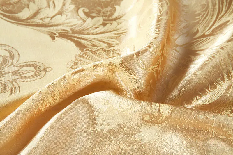 Waliicorners Gold Silver Beige Luxury Silk Jacquard Bedding set Queen King size Duvet cover set Embroidery Bed sheet Linen set Pillowcases 7 IMG_0745