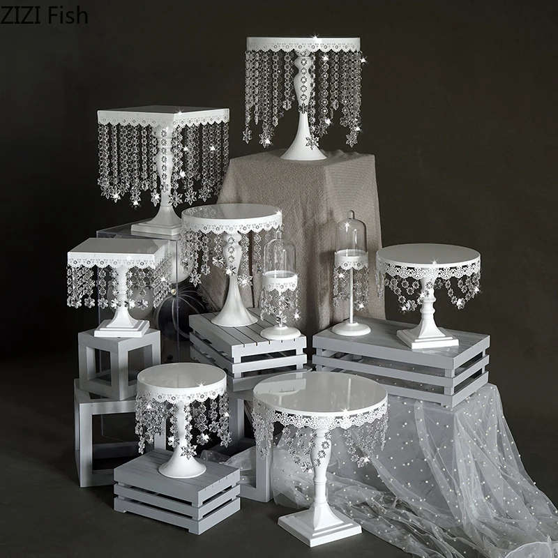

Snow Crystal Pendants Cake Stands & Cupcake Holders 1 Pieces Cake Decoration Tools Wedding Party Dessert Table Supplier