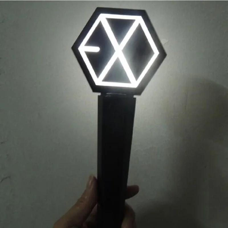 Белый/черный Kpop BTS светильник палка лампа для EXO концертные вечерние мигающие вентиляторы подарок светящаяся палка лампа светящиеся игрушки - Цвет: Black