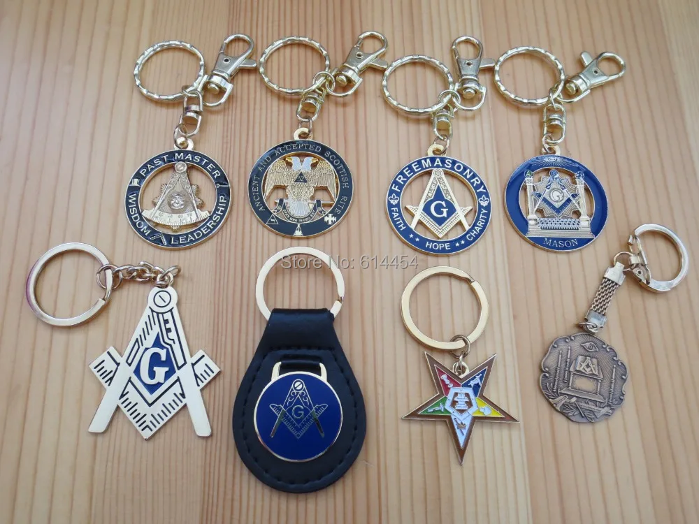 

LOT of 8 PCS different Masonic Key Chains Mason Freemason