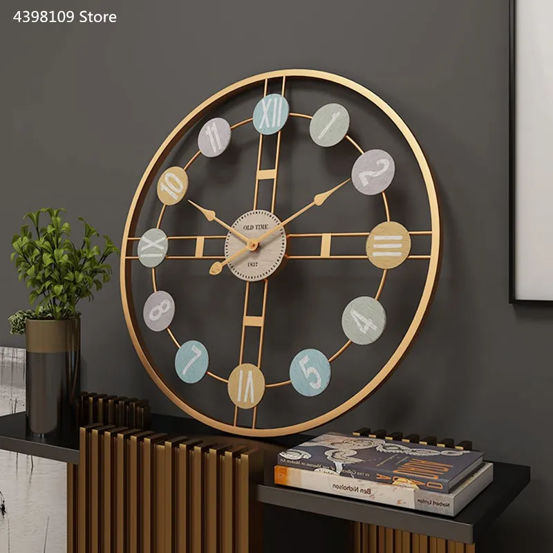 

Creative digital wall clock new Nordic modern home mute wall clock living room simple personality trend art metal wall clock