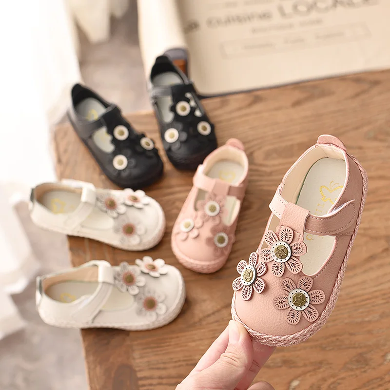 Для маленьких девочек; тонкие туфли; кроссовки; сезон весна-/осень для детей с цветочным узором, туфли принцессы детские для девочек, кожаные туфли с цветком