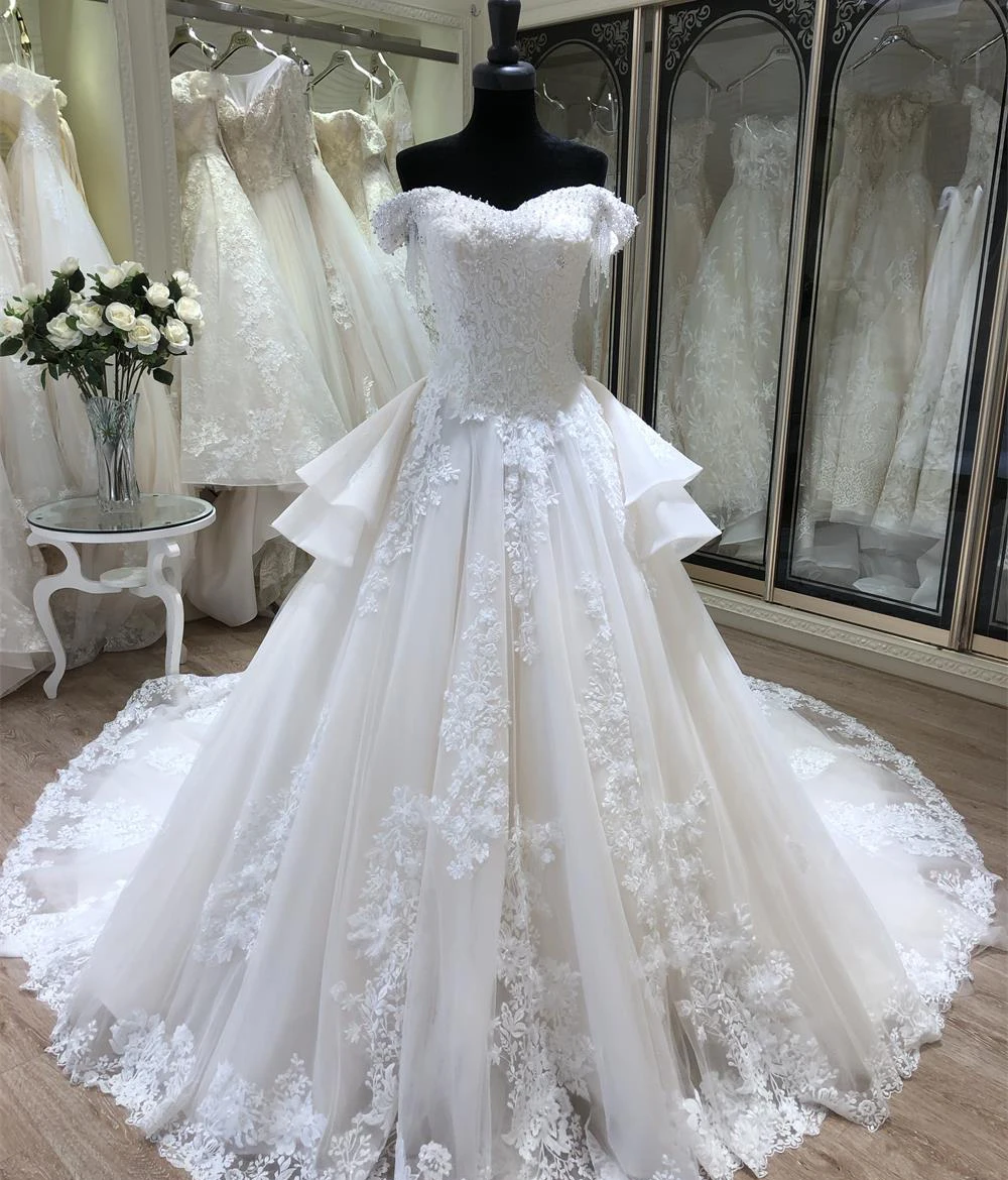2019 Luxury Ruffles Ball Gown Wedding Dresses Lace Handmade Beading Pearls Bridal off the Shoulder vestido de noiva | Свадьбы и