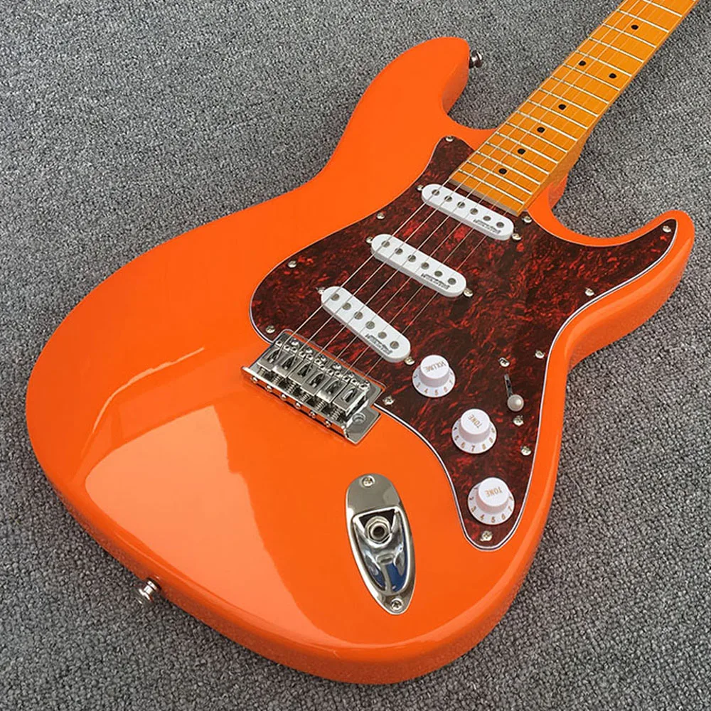 

2019 Custom Shop,ST style electric guitar,Orange paint,Maple fretboard,Real picture!free shipping