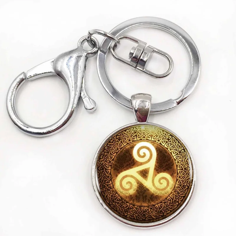 10silver keychain.