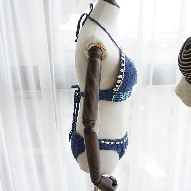 3996553717_1106743064