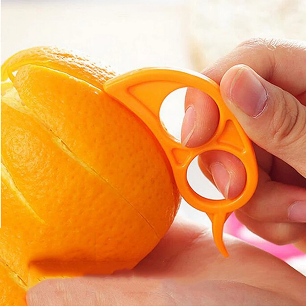 Creative-Orange-Peeler-Easy-Opener-Lemon-Slicer-Cutter-Plastic-New-home-little-mouse-Cute-mini-plastic