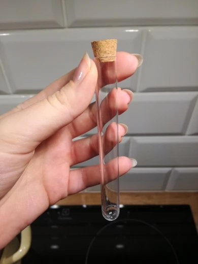 UTB8epkMH9nEXKJk43Ubq6zLppXao