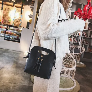 

LJL-Simple Casual Tassels Hasp Small Handbags Women Girls PU Leather Shoulder Mini Messenger Crossbody Bags Coin Phone Bag La