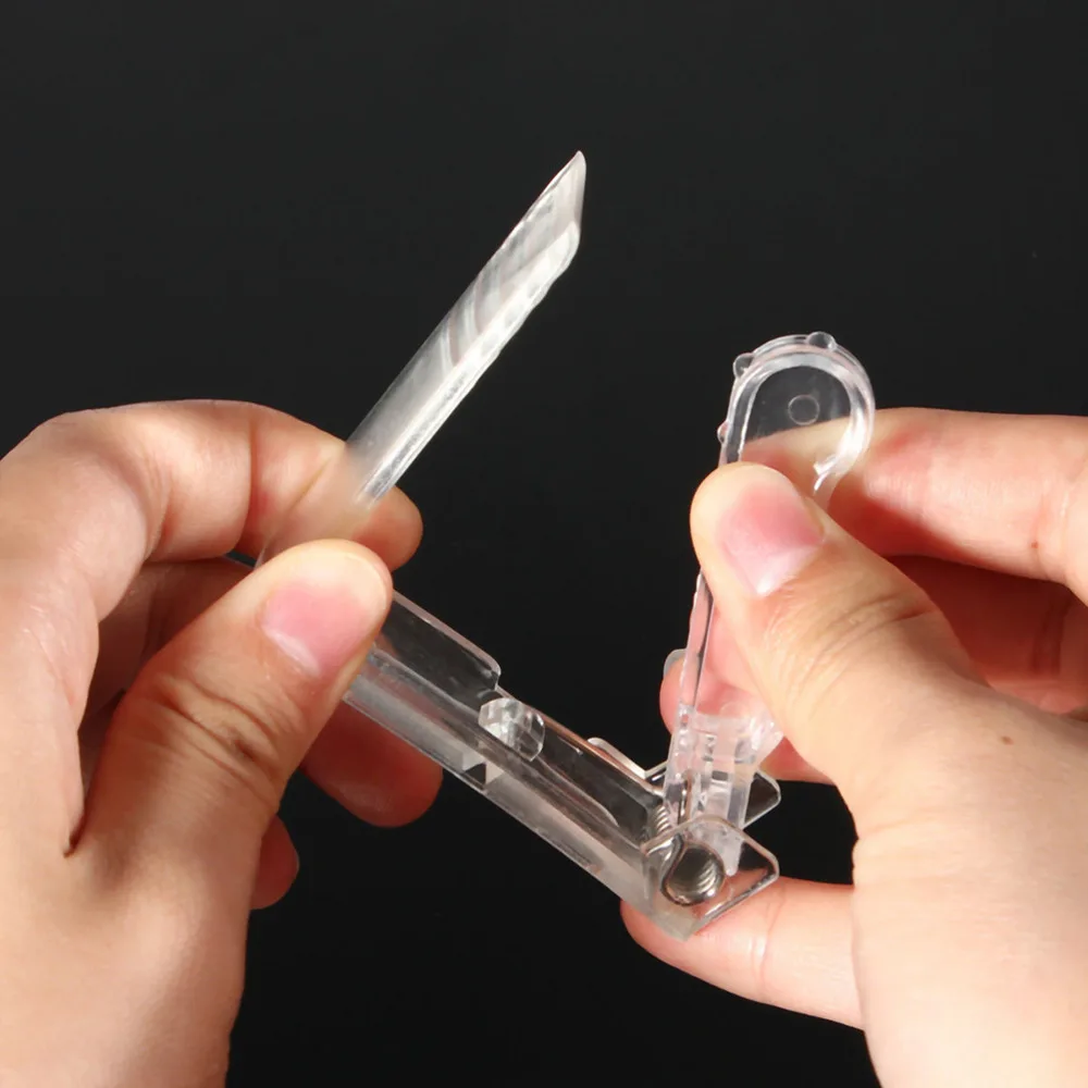 4 Pcs Party Picnic Event Supplies Durable Clips Plastic Clear 