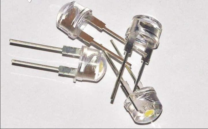 100PCS/LOT 8mm straw hat LED lamp bead are white light 0.5W F8MM power light-emitting diode 3.0-3.2 6000-8000K | Электронные