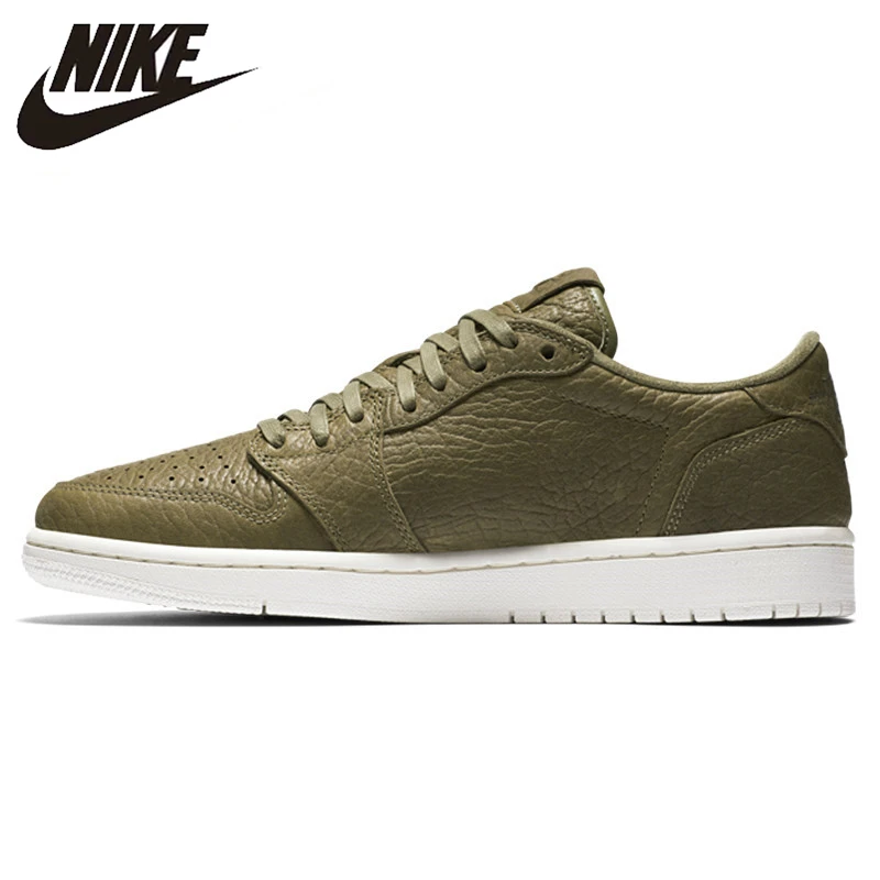 

NIKE Air Jordan 1 Retro Low "Swooshless" Men's Basketball Shoes Sneakers, Original Comfortable Shoes 848775 205 901