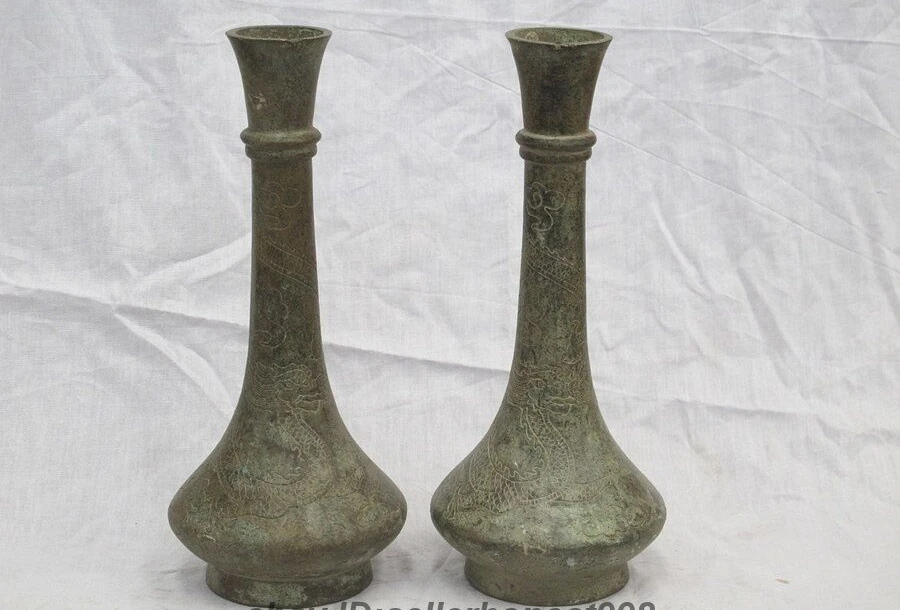 

Chinese Dynasty Fengshui Bottle old Bronze Dragon God Palace Pot Vase Pair