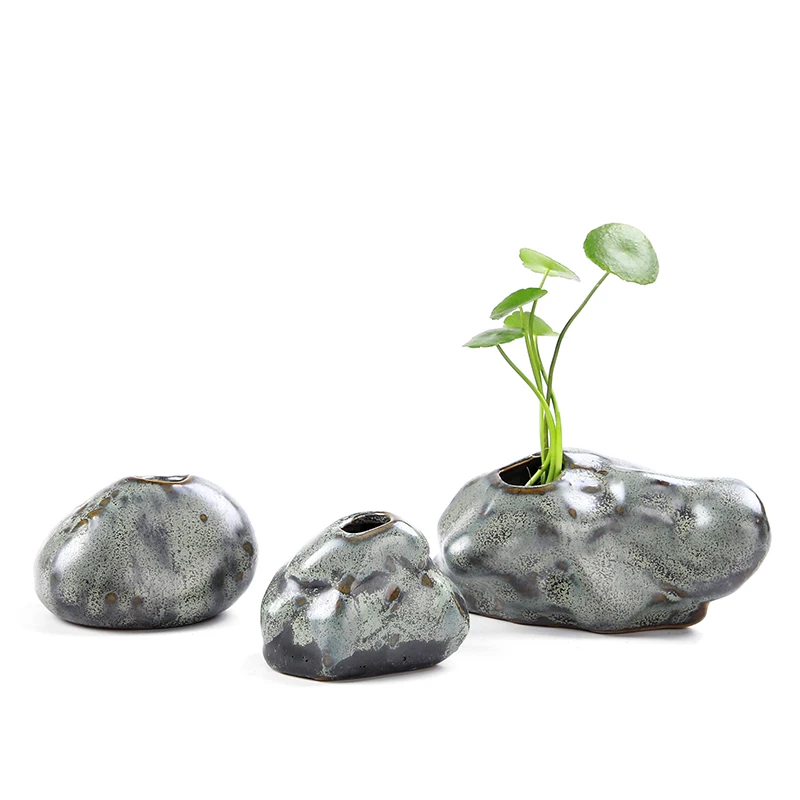 AAAA