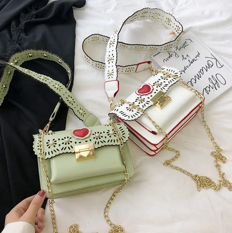 

Mini Small Square Pack 2019 New Quality PU Leather Women's Designer Handbag Hollow Fowers Lock Chain Shoulder Messenger Bag
