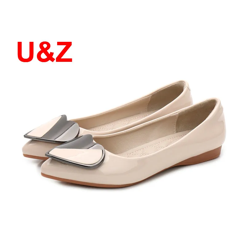 flat cushioned shoes