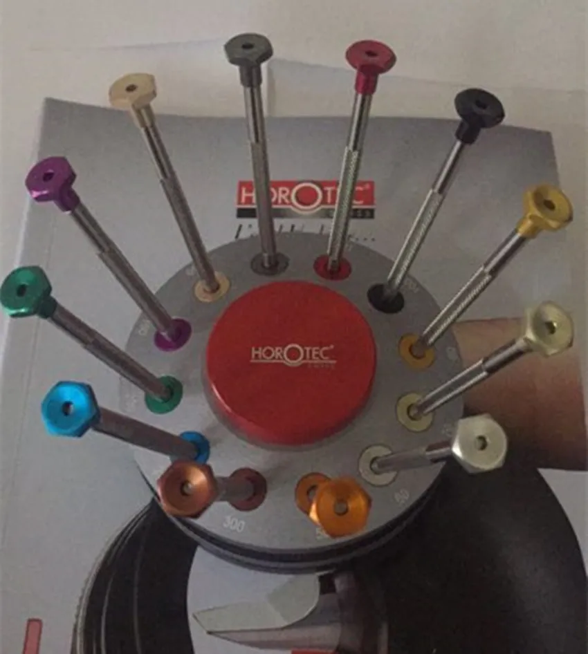 

MSA01.205 WATCHMAKERS ERGONOMIC 12 PIECE SCREWDRIVER SET slot type screwdriver TO repair the watch 0.5-3.0 have cartridges