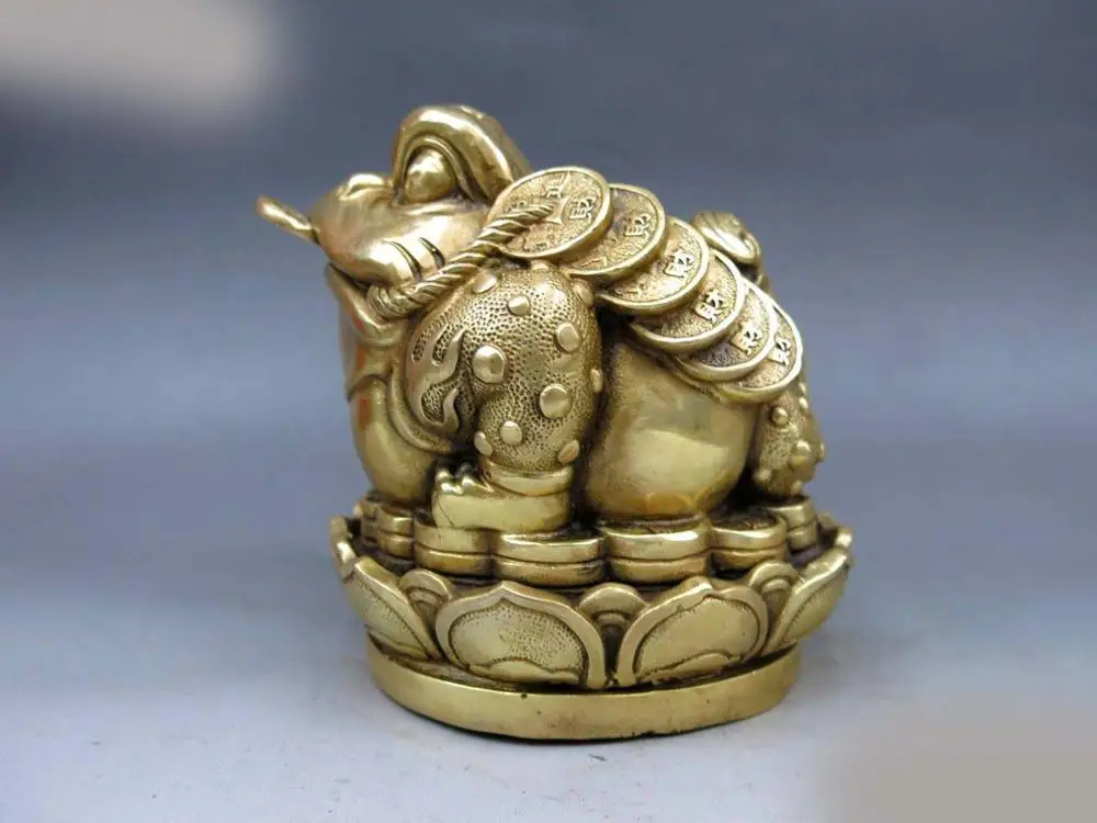 

DS China Brass Copper Feng Shui Wealth golden toad bufonid lotus blossom Statue