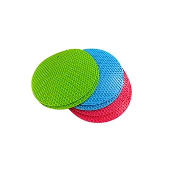 

6pcs Household Silicone Trivets / Pot Holder / Coaster / Placemat / Hot Pad (Random Color)