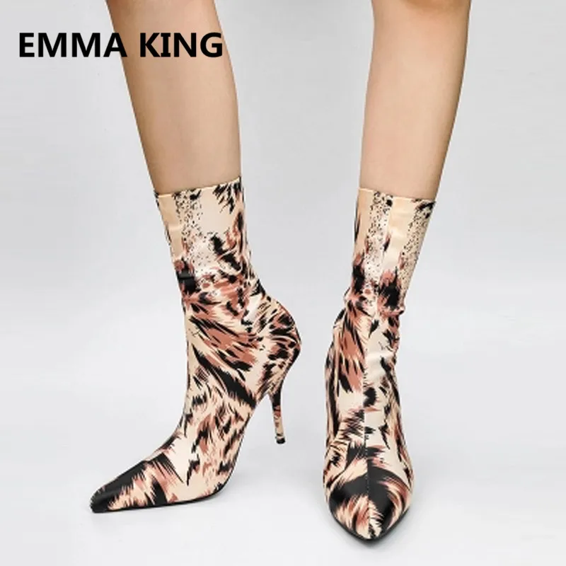 

2019 Leopard Prints Women Winter Stretch Socks Boots Pointed Toe Slip On High Heels Ladies Party Shoes Woman Fashion Ankle Boots