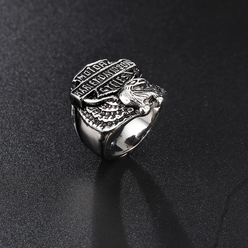 Motorcycle Personality retro punk wind eagle men ring ring locomotive ring jewelry