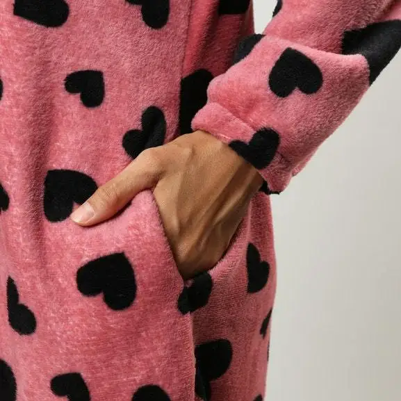  (4)