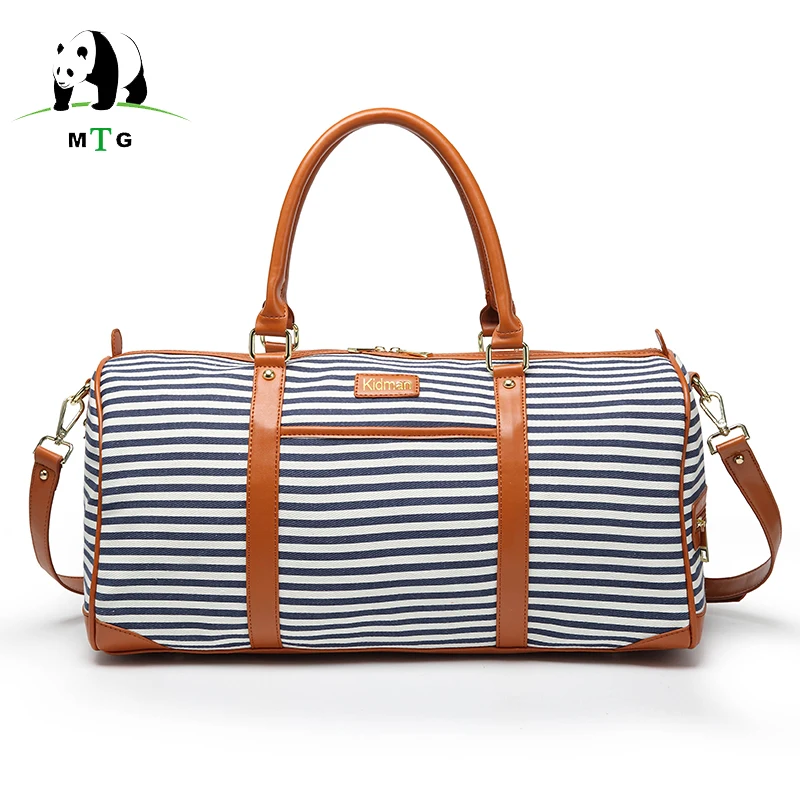 

2018 Fashion Women Travel Bag PU Leather Black White Stripes Large Capacity Casual Waterproof Luggage Duffle Shoulder Bag Female