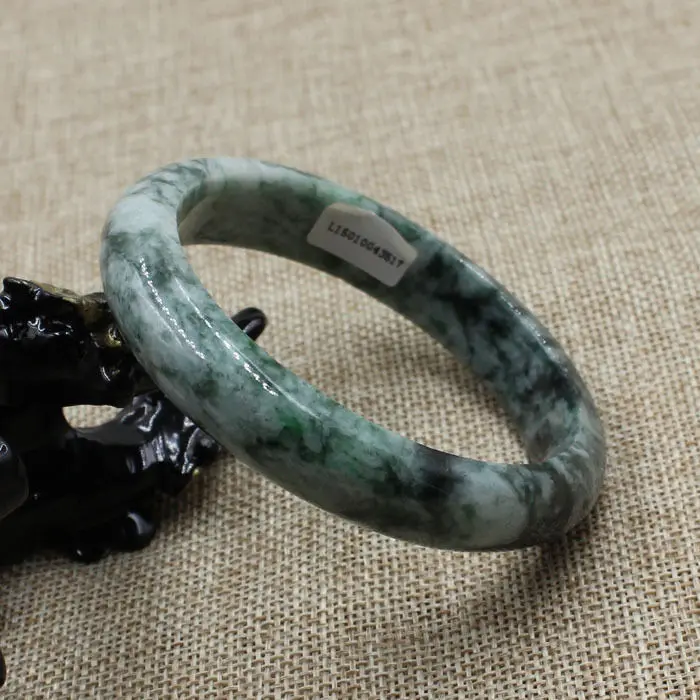 

3517 Certified Grade "A" Natural Green stoneite stone Gems Bracelet Bangle 61mm