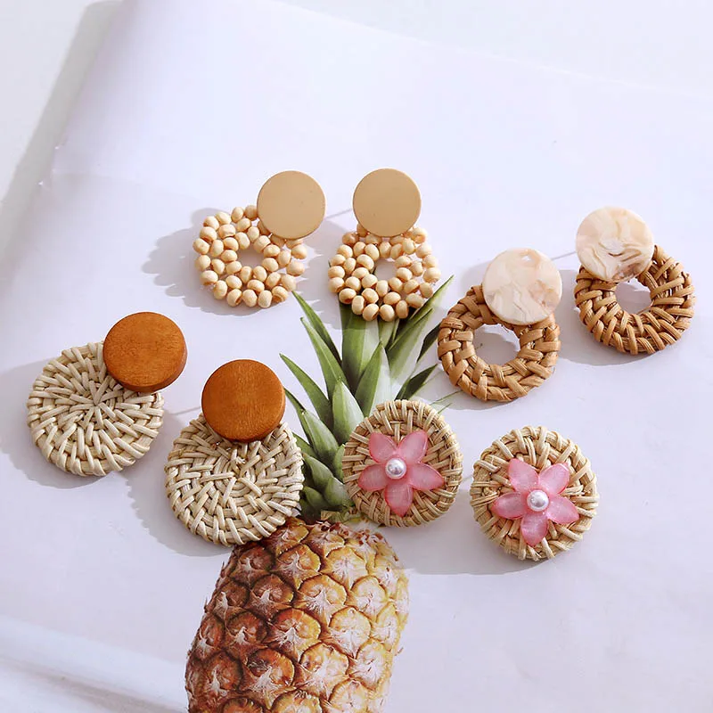 

Boho Geometric Wooden Acrylic Handmade Rattan Dangle Earrings For Women Korean Statement Round Straw Weave Earring Jewelry Gifts