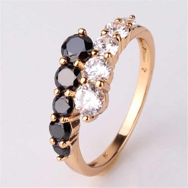 Fashion 5 Black Gems Cross Rings Unique Design Wedding Ring for Women
